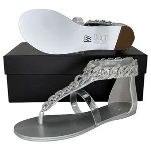 AAJ by Aminah Aurora silver Chain Rhinestone Womens Thong Sandals Size 7.5M